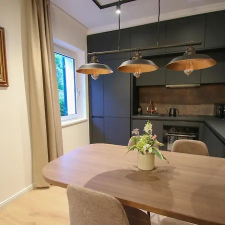 Promenadenhirsch Apartment Bad Gastein